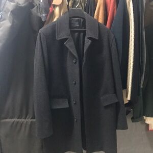 Mens pea coat … button up front..hidden when buttoned..
